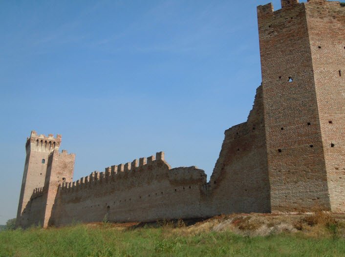 Castello di Villimpenta, Villimpenta, Italy